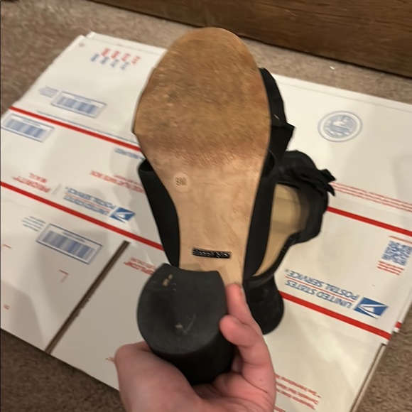 Gianni Binni Black Bow High Heels - Picture 6 of 7